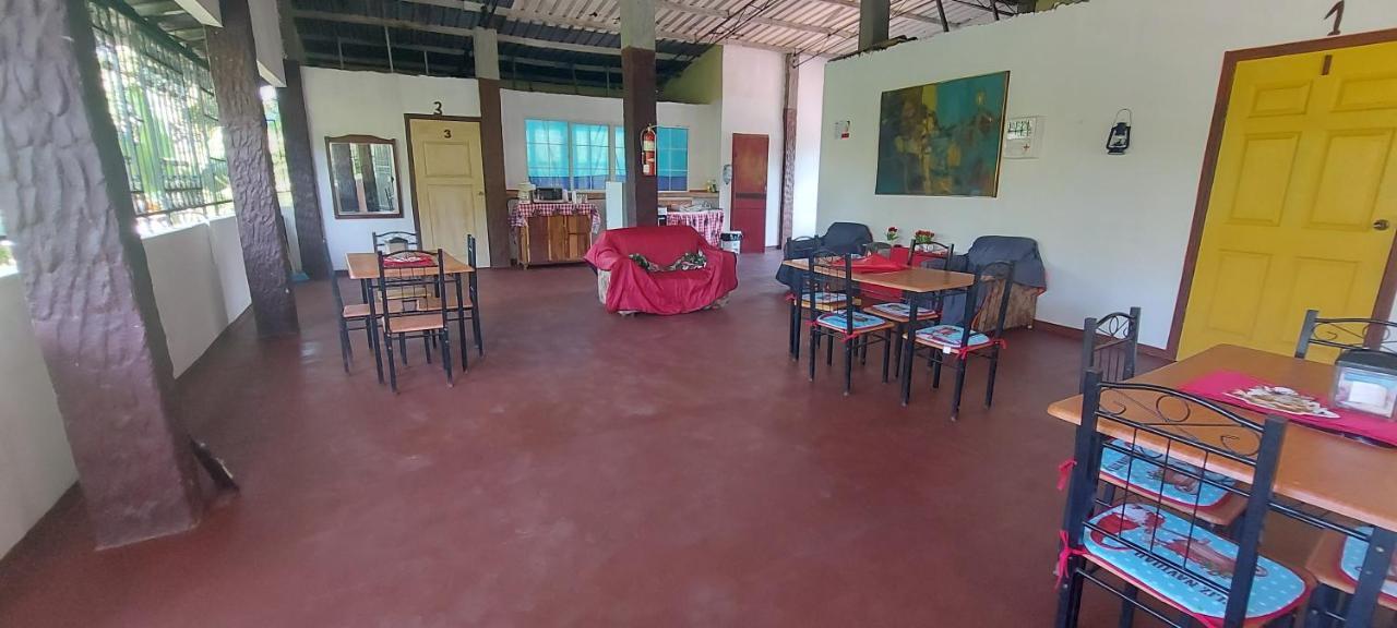 Hostal Don Quijote Llano Grande Екстер'єр фото